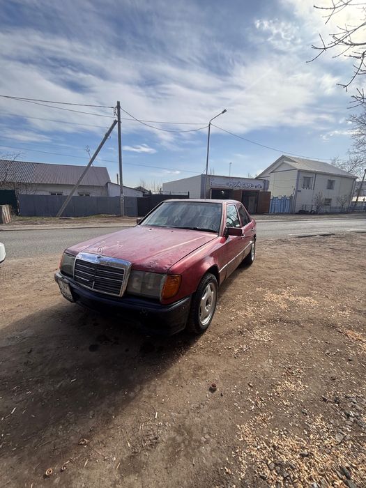 Продам Мерседес 124