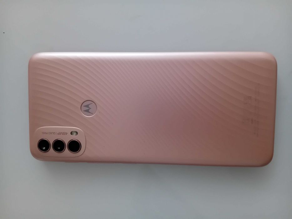 Смартфон Motorola Е 40