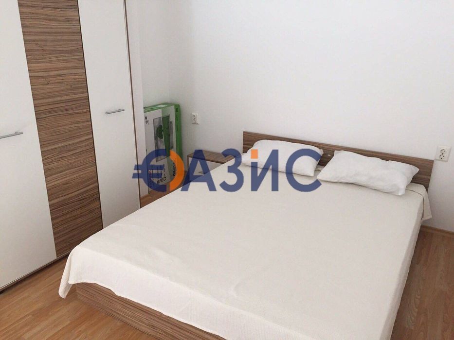 Продава се Двустаен апартамент в к.к. Слънчев бряг - 40 кв.м за 840 €/кв.м - Снимка #11