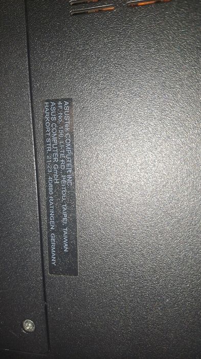 Laptop de vânzare