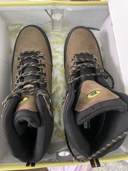 Продам ботинки Elkland. Размер 44