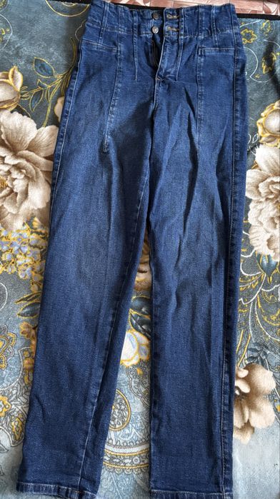 Все джинсы по 1000