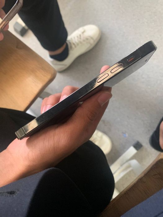 Iphone xr ( 13 pro qilingan )