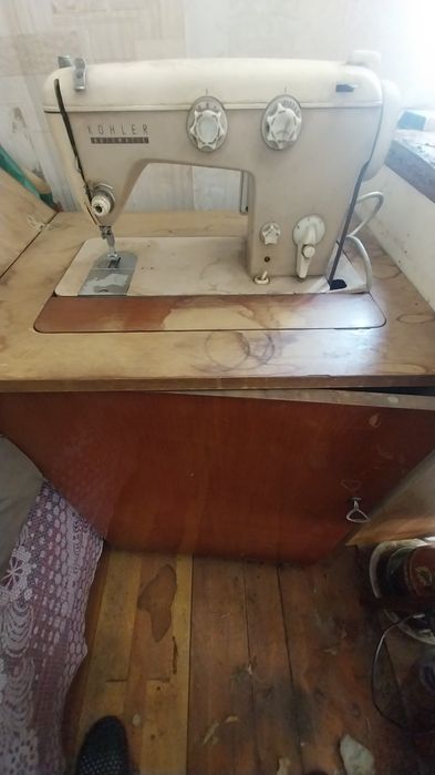 Швейная машинка чайка