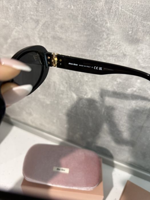 Слънчеви очила miu miu