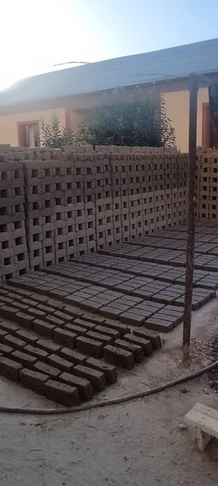 Gʻisht sotiladi 600soʻm kelishilgan