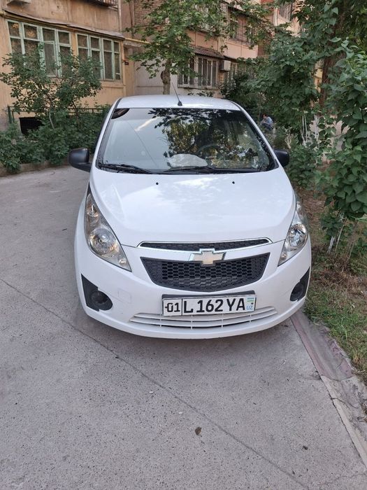 Продаётся Спарк 1 евро