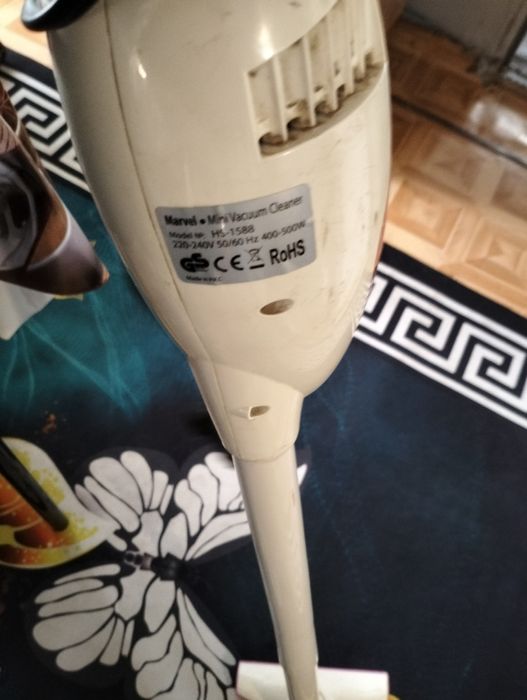 Пылесос компактный