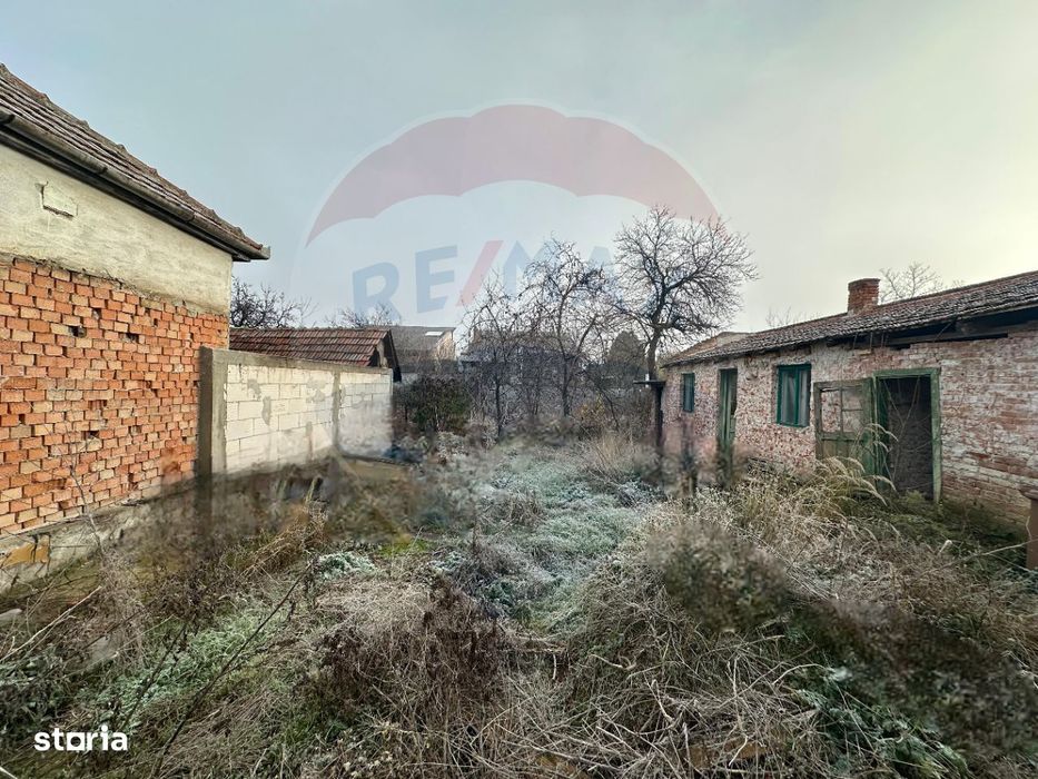 Casă 6 camere cu teren total de 572 mp zona Tabacovici Aradul Nou