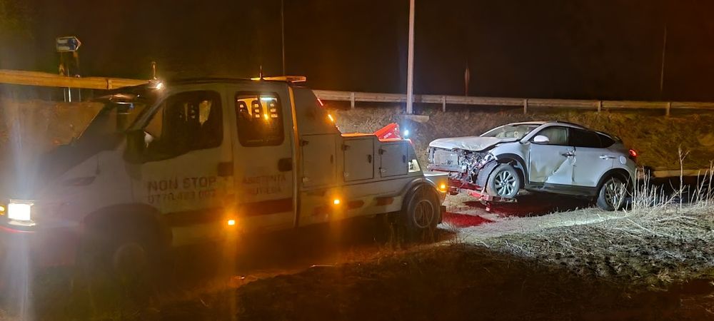 Tractari utilaje/auto/asistenta rutiera/platforma auto/tractari auto