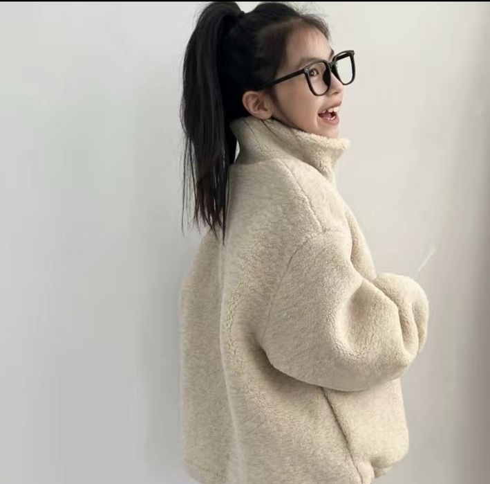 Продам новые куртки тедди детские