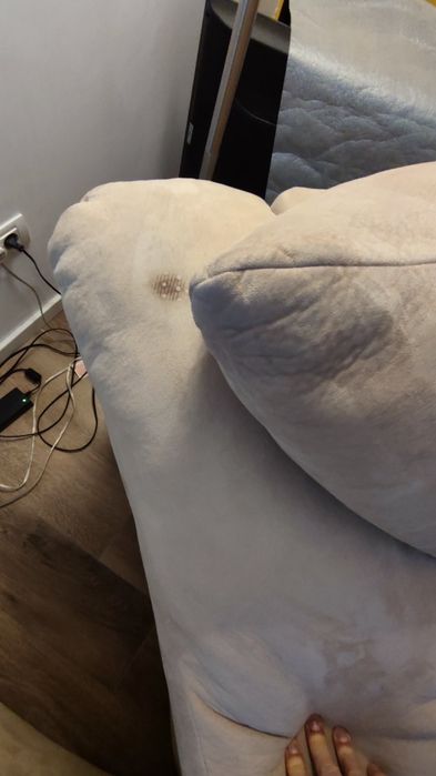 Canapea si fotoliu (se vand si separat)