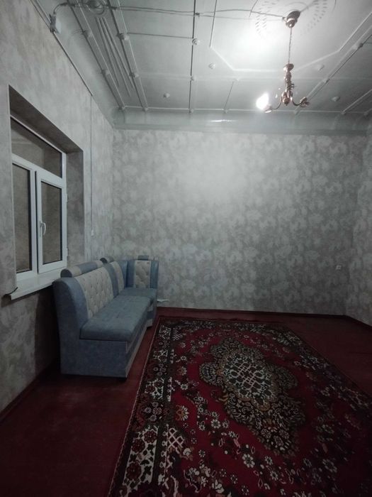 Mirobod tumanida 2 xonali uy oilaga ijaraga beriladi
