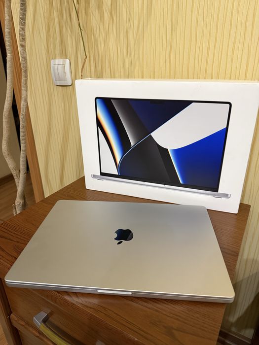 Macbook m1 pro 512 gb 16 озу
