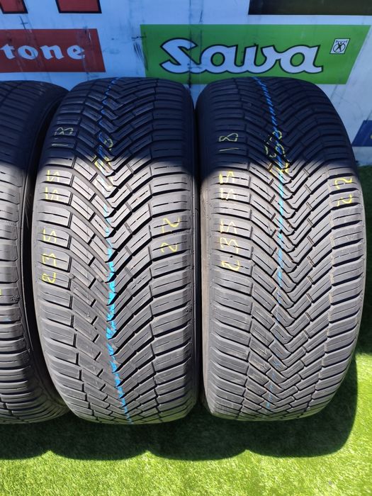 235 55 18 Continental All Season