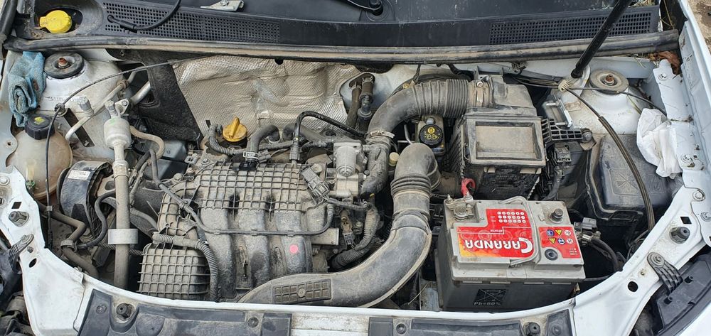 Dacia Logan 999 sce piese din dezmembrări aer conditionat