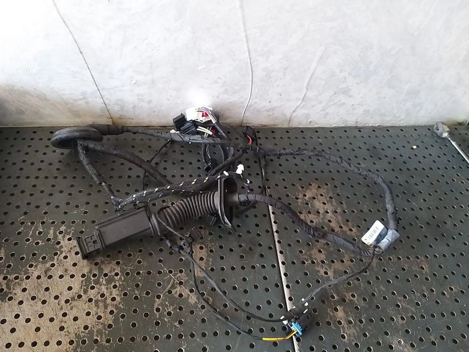 Cablaj instalatie electrica usa stanga spate audi a3 8y 8y0971687ac