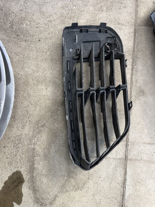Решетка BMW X1 F48