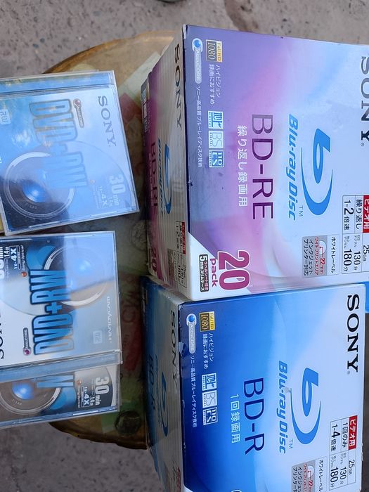 Blu-ray диск новый в упаковке