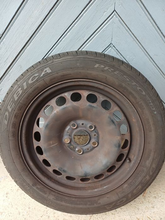 Летни гуми 205/55-16 с джанти