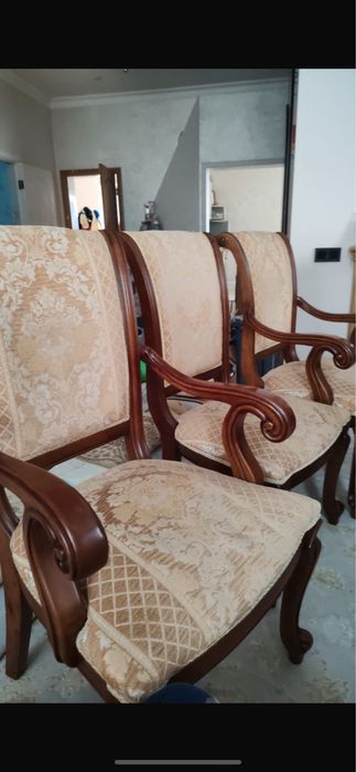 Продам стулья качественные