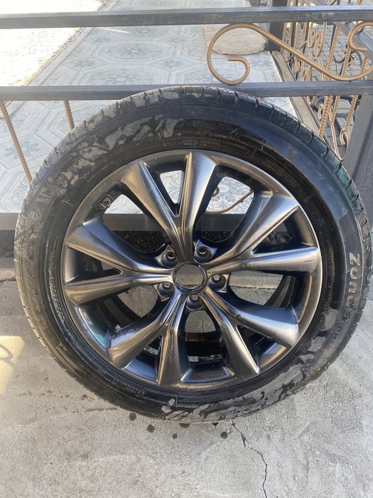 Продам шины с диском Hyundai