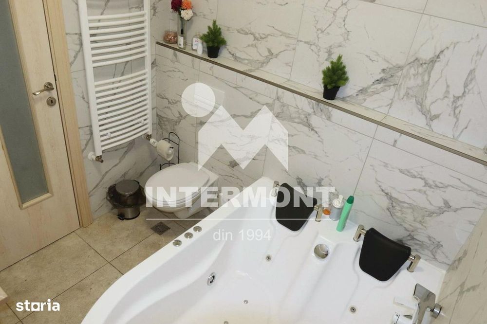 Garsonieră mobilată cu balcon și loc de parcare, Sinaia- Cartier Izvor