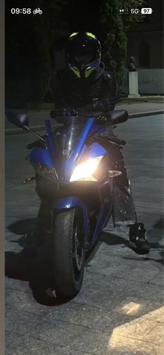 De vanzare yamaha yzf r125