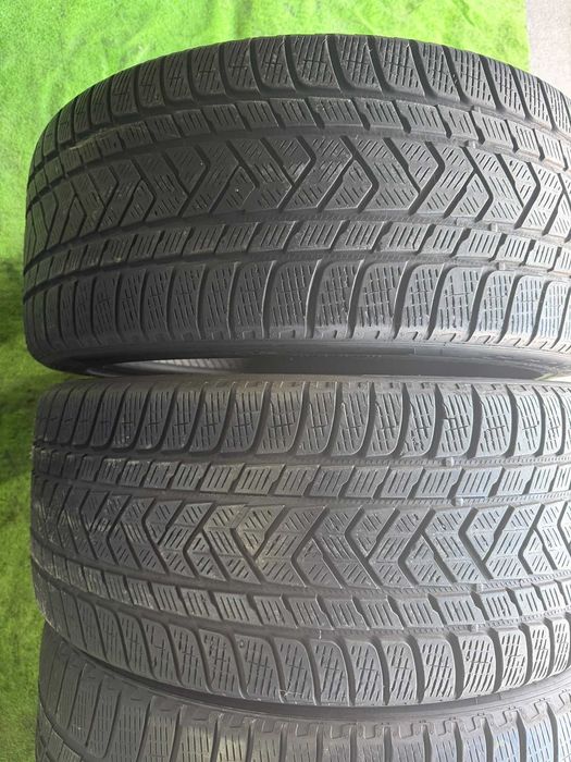 Anvelope de iarnă 325/35/22 - 285/40/22 Pirelli