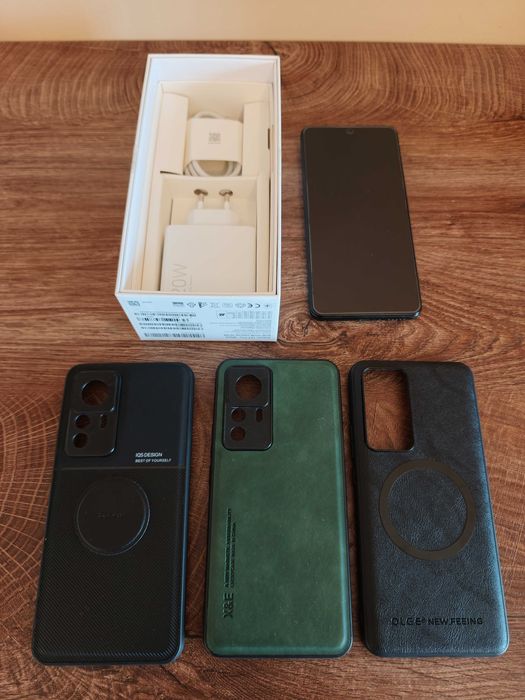 Xiaomi 12T Pro 256GB + 12GB RAM, черен, в отлично състояние, пълен комплект