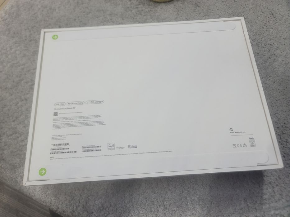 Yengi Noutbuk Apple 15-inch MacBook Air M4 chip 16gb Ozu  512Gb