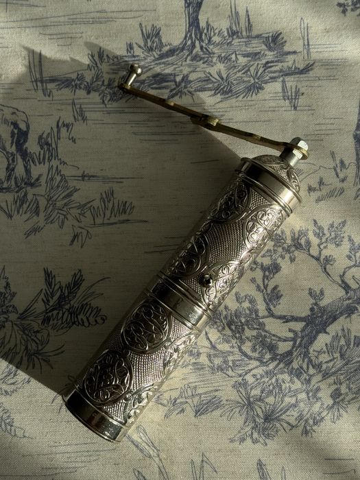 Мельхиор с серебрен