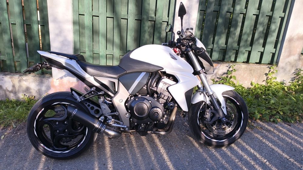 Honda CB 1000R-impecabila