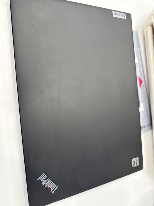 Lenovo ThinkPad T14s AMD Ryzen 5 Pro ca Nou