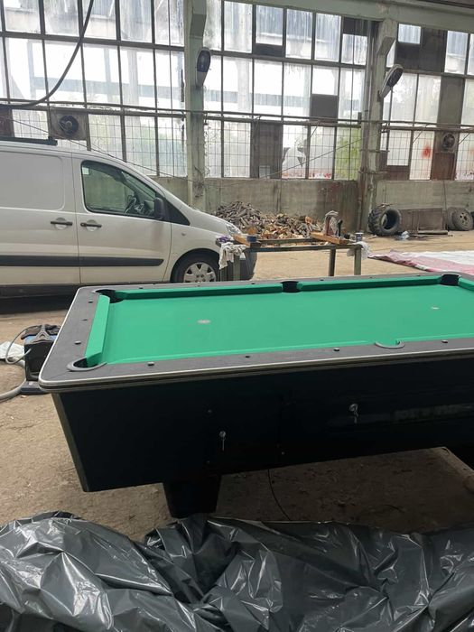 Билярдна маса - билярд