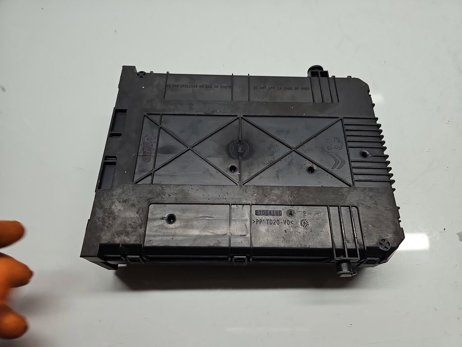 Panou sigurante PEUGEOT 2008 [Fabr 2013-prezent] 9807532080