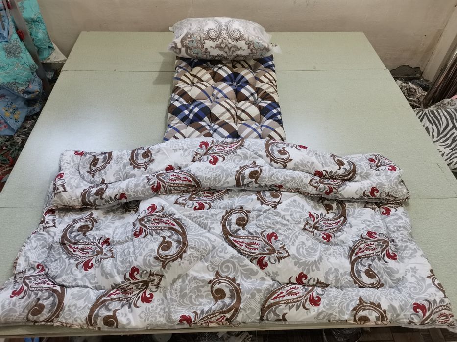 У́рин Ку́рпалар . Матрас, Ку́рпа, Ёстик. Kurpaca