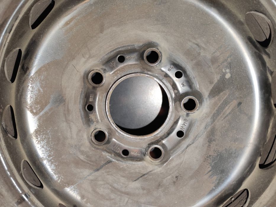 Set 2 roti BMW 205/55/16