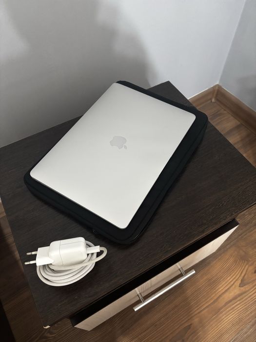 Macbook air m1 2020