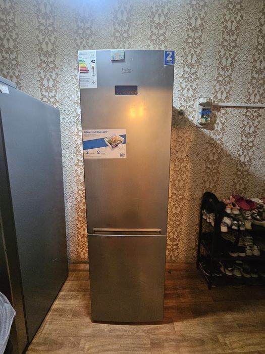 Продам холодильник срочно