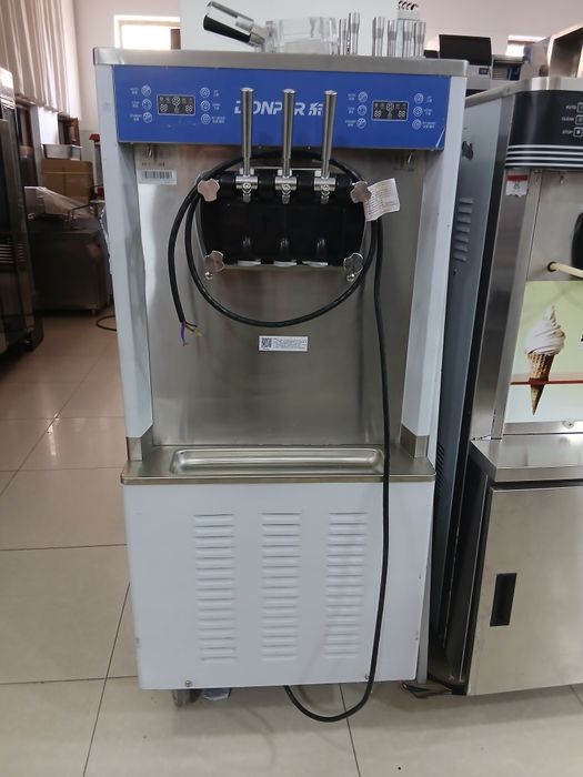Freezer ice cream machine
