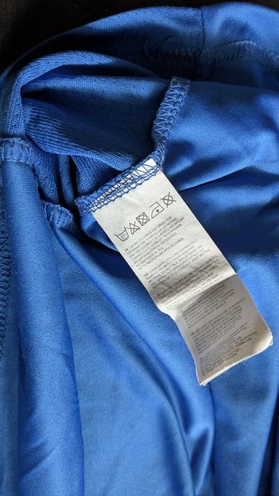 Мачова тениска Левски София, Холмар 5