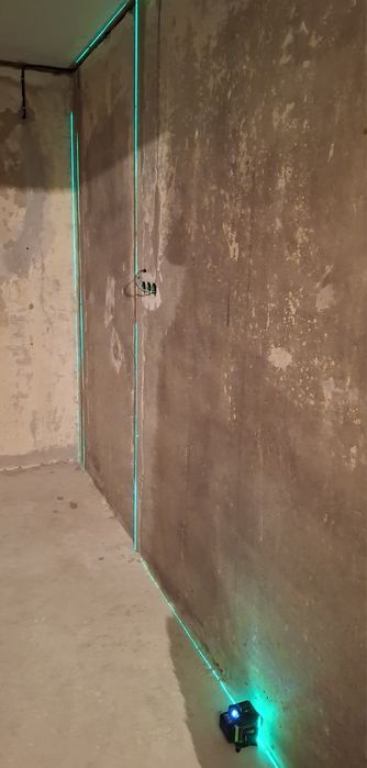 Штукатурка стен, отделка, стяжка, демонтаж, частичный ремонт