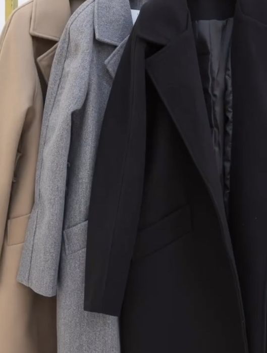 Продам верхную женскую одежду