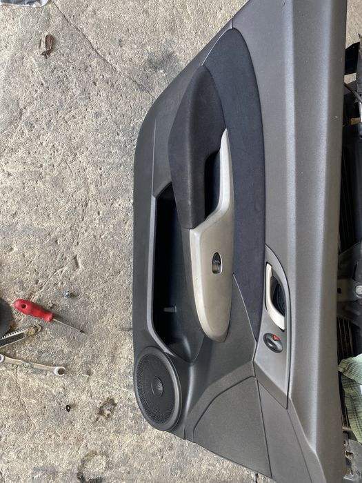 Кори врати хонда сивик 8 2007г 5 врати