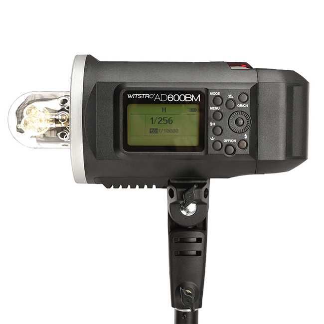 Студийна светкавица Godox AD600BM