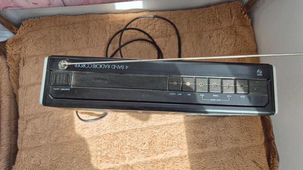 Радио Philips 574