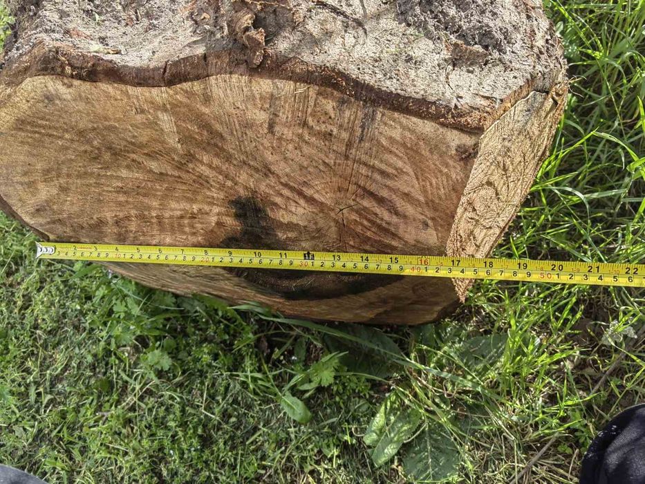 Дървен материал орех