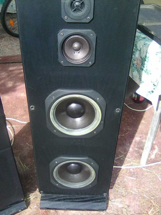 boxe pasive sharp 120w