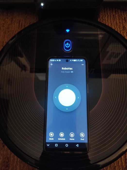 Продавам  прахосмукачка Eufy RoboVac 30C !